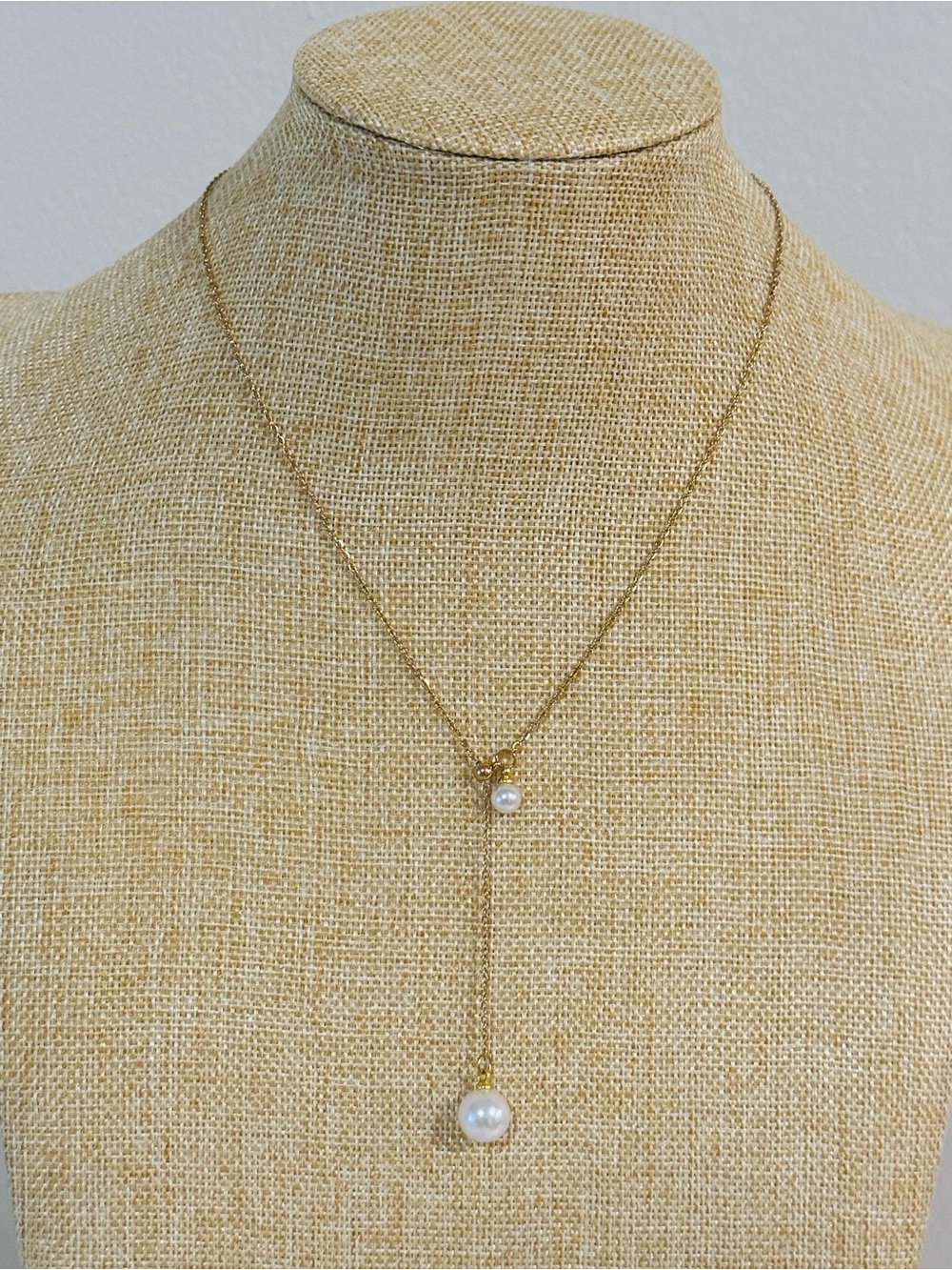 Fashion Jewelry Gold Y-Necklace with White Pearls